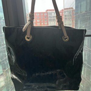 Michael Kors Patent Leather Jet Setter Tote